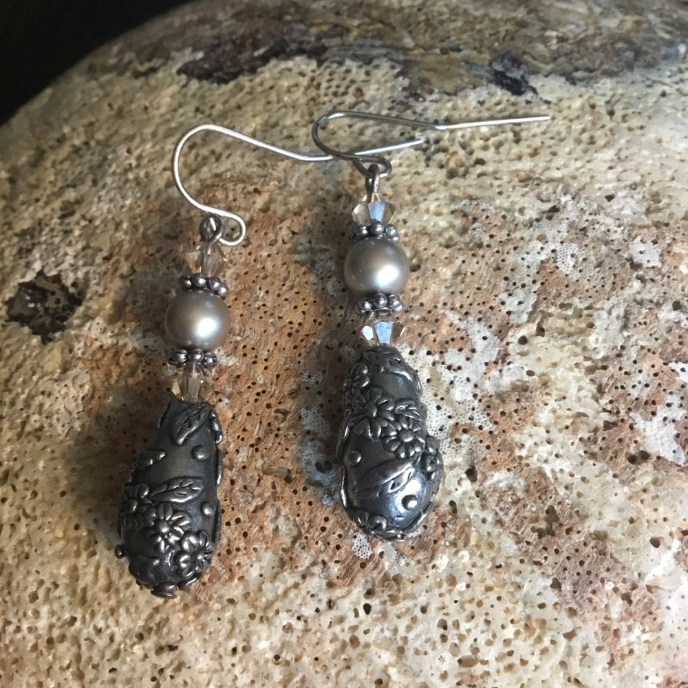 Hand Crafted Vintage Filigree Pewter Tear Drop & Swarovski Pearl Bridal Earrings